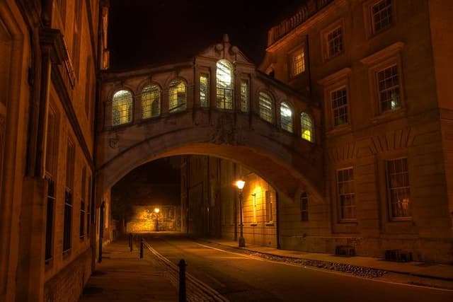 Oxford image